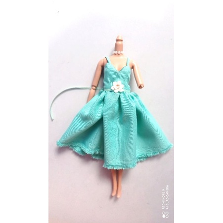 Jual mainan baju boneka Barbie dress tutu Shopee Indonesia