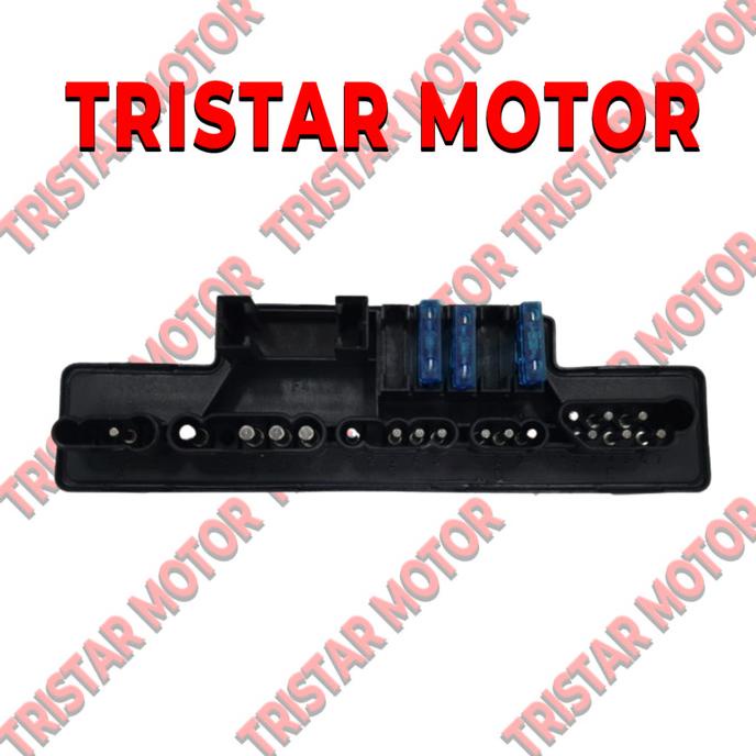 VOING 12SD W210 (ワゴン) 210272 E400 4.2 (並行車) 96/11～99/9 リア