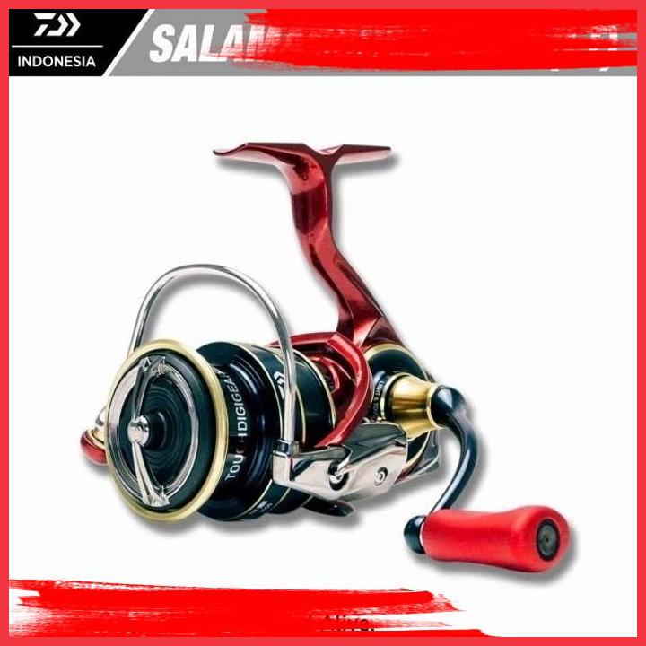 Moulinet Spinning Daiwa Salamandura LT 2022 - 7+1 Roulements, Frein Max 10kg, Léger Et Robuste