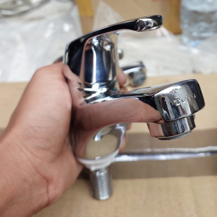Jual Kran Wastafel Handle TOTO TX109LD Bekas 90persen | Shopee Indonesia