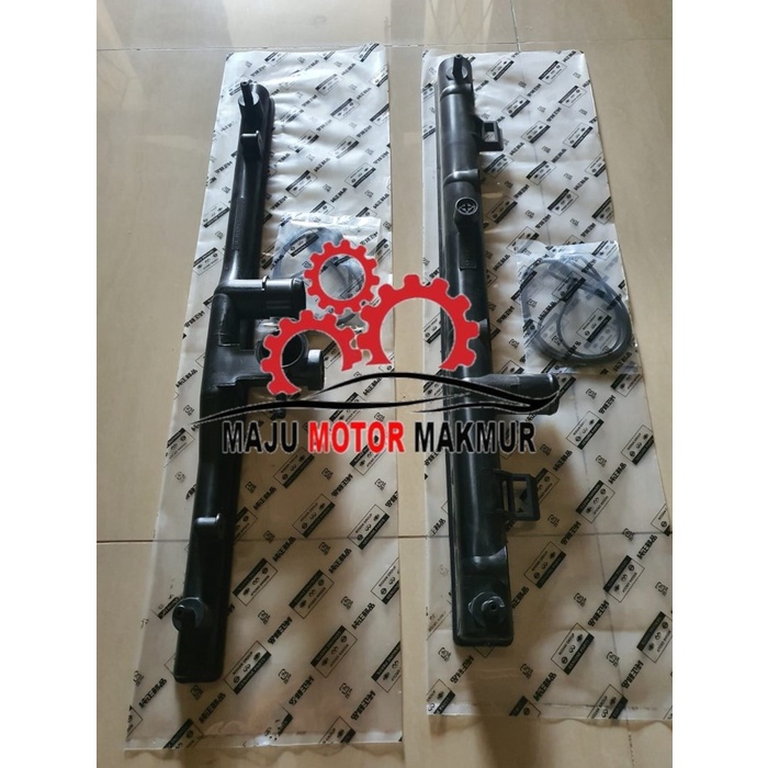 Jual Upper Tank Radiator Nissan Grand Livina Latio Juke 21410-Ee50A ...