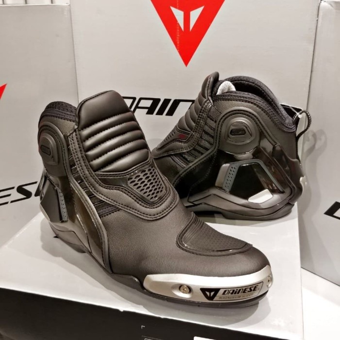 Jual Bestseller Dainese Dyno Pro D1 Boots Black Anthracite Sepatu D 1 Shoe D1 Hitam Shopee Indonesia