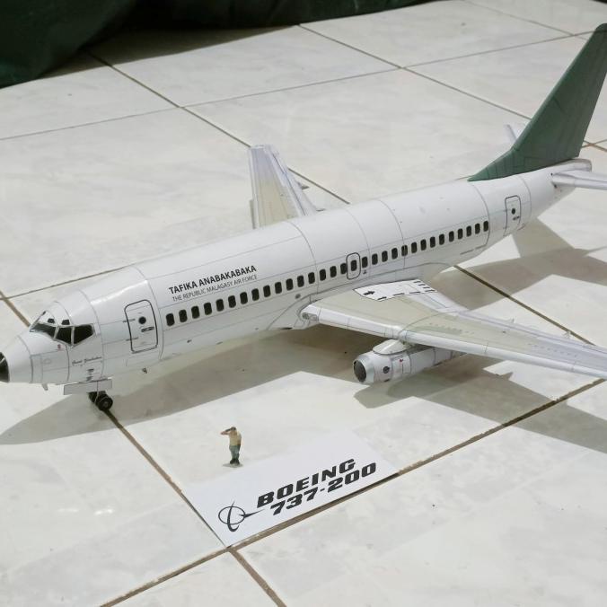 Jual Papercraft Miniatur Pesawat Boeing 737200 Skala 1/72 Shopee