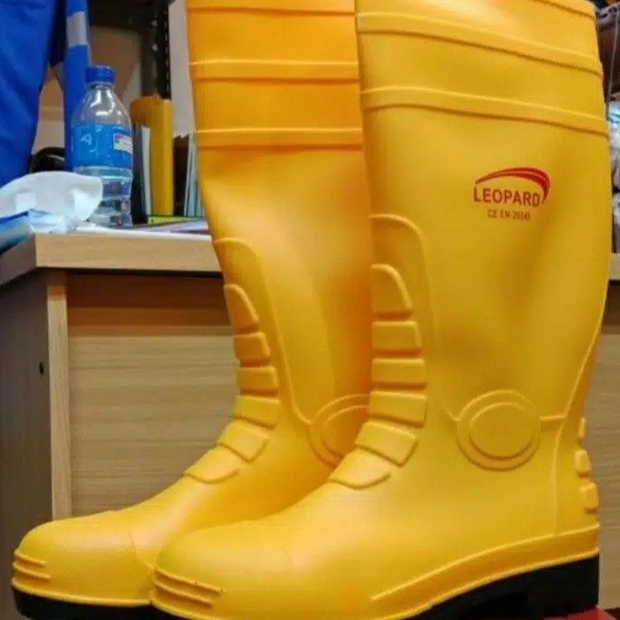 Jual Terlaris Sepatu Boots Boot Bot Kuning Safety Ujung Besi Promo ...