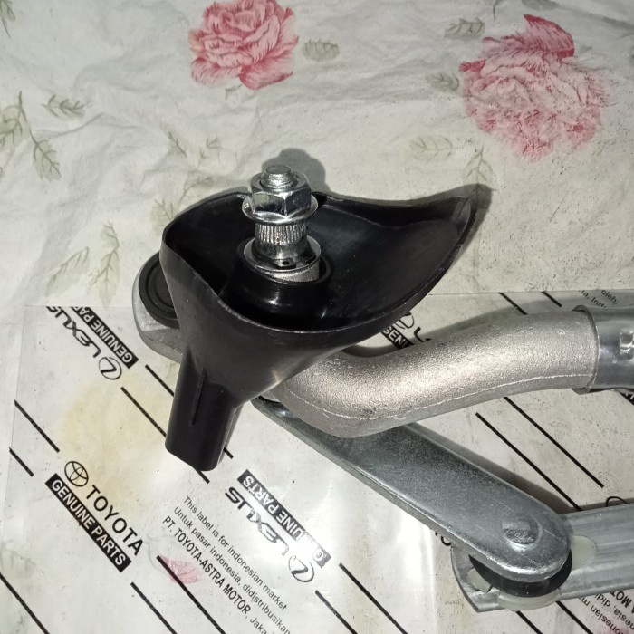 Jual New Wiper Link Assy Kijang Innova Kode Ma020 | Shopee Indonesia
