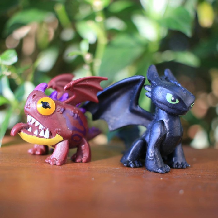 Jual [SVE] How to Train Your Dragon Toothless & Hobgobbler Shopee