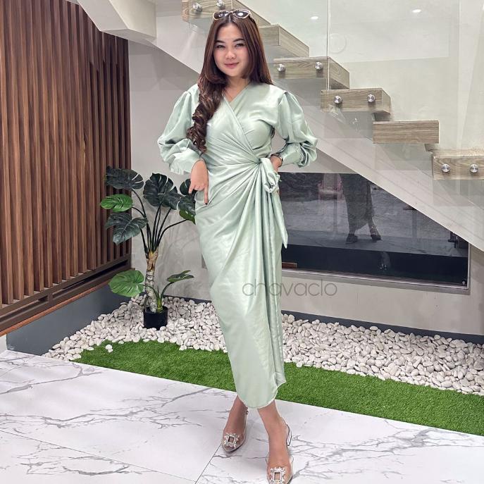Jual Discount Calia Wrap Dress Satin Silk Long Dress Kaftan Ikat Kondangan Viral M L Xl Xxl