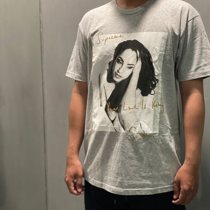 Jual New Supreme Sade Grey Tee Terbaru Shopee Indonesia