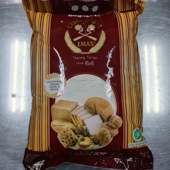 Jual Tepung Cakra Kembar Emas Terigu Protein Tinggi Roti 5 Kg | Shopee ...
