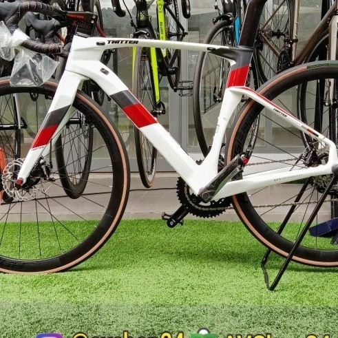 Jual Roadbike Full Carbon Road Bike Twitter Cyclone PRO Full Inner