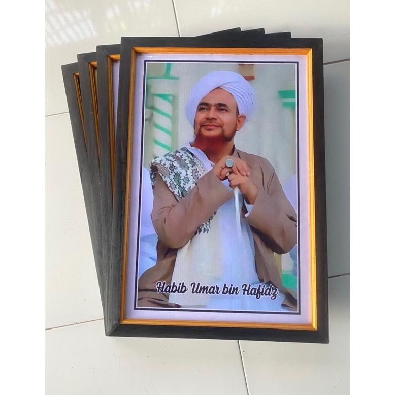 Jual Hiasan Dinding Cetak Poster Habib Umar Bin Hafidz Plus Bingkai