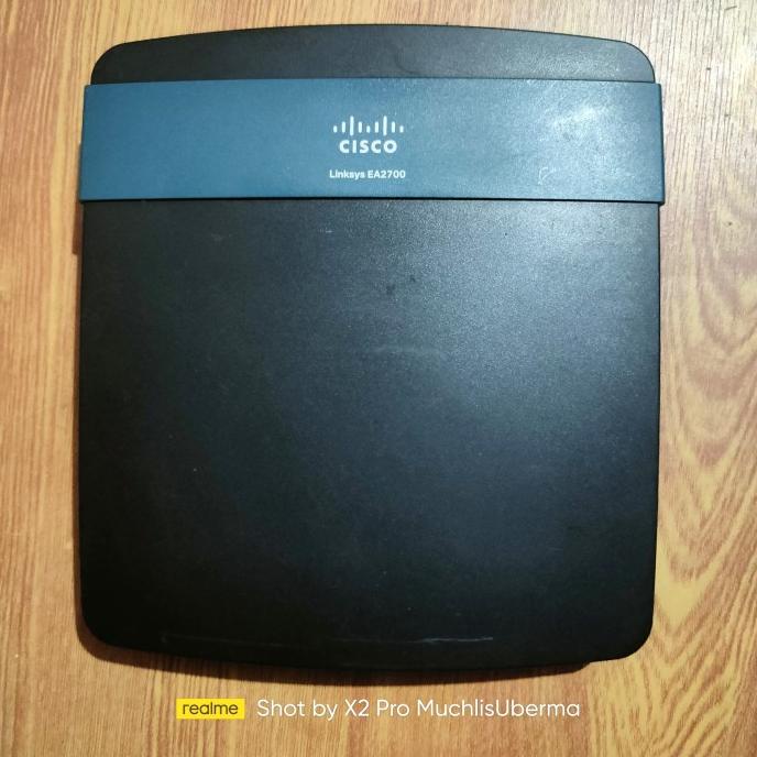 Jual Cisco Linksys EA2700 Dual Band Wireless Router 300Mbps modem WAN