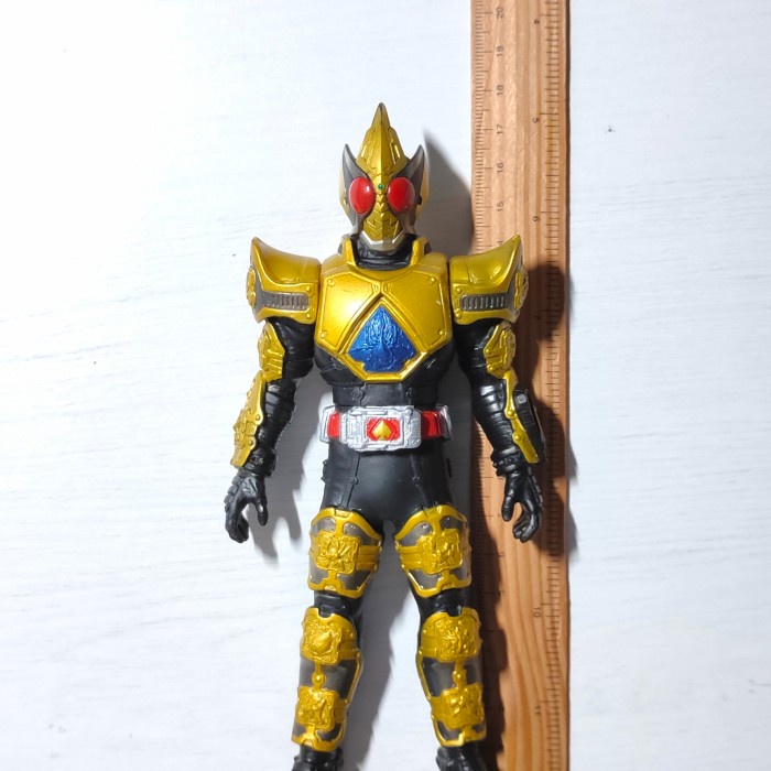 Jual rhs kamen rider blade king form 17 cm action figure bandai masked ...