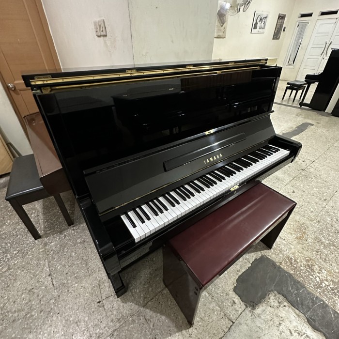 Jual PROMO PIANO UPRIGHT YAMAHA U2M BUILT UP JAPAN 100% ORIGINAL TERBARU  #ORIGINAL | Shopee Indonesia