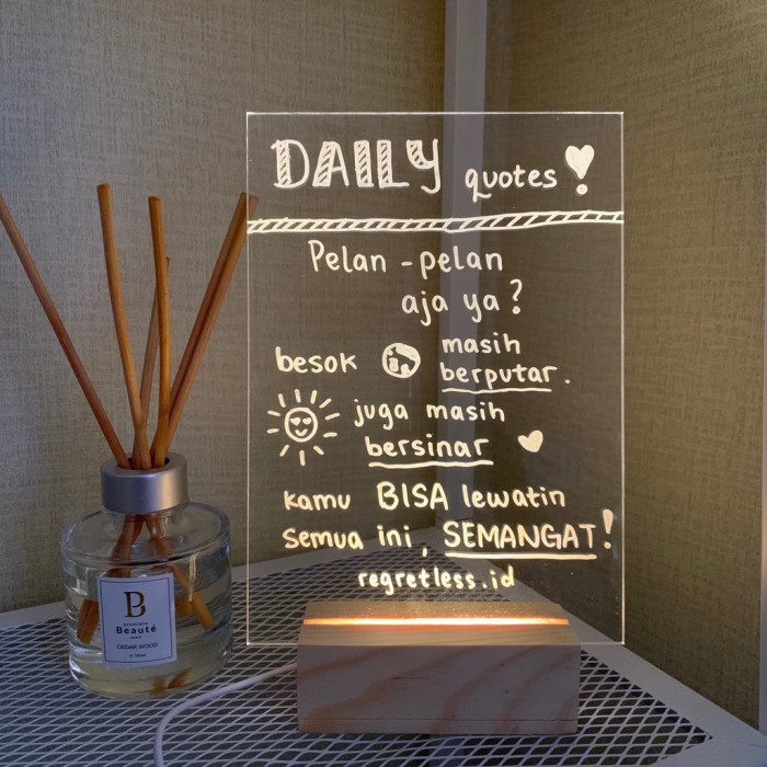 Jual Acrylic Note Board Papan Tulis Kaca Akrilik Lampu Planner Schdule ...
