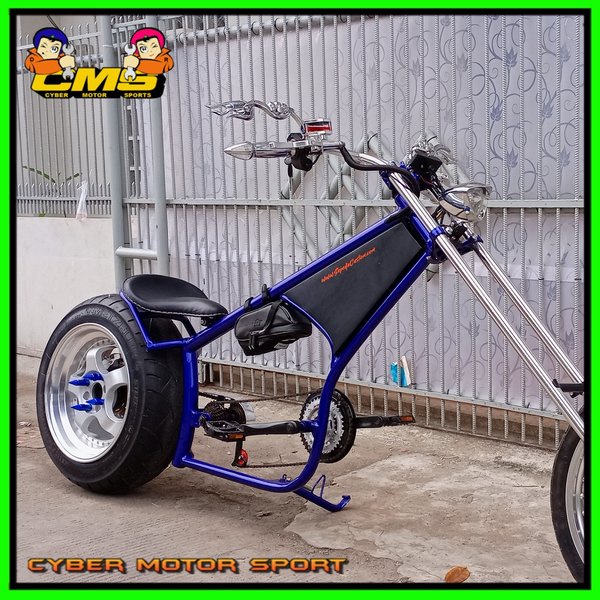 Jual Lampu motor universal 12volt. Lampu depan chopper bobber japstyle