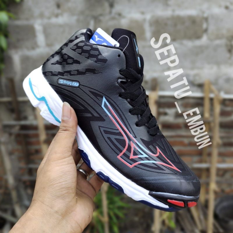 SEPATU MIZUNO WANITA HITAM WLZ VOLI MIZUNO WAVE LIGHTNING 37 43