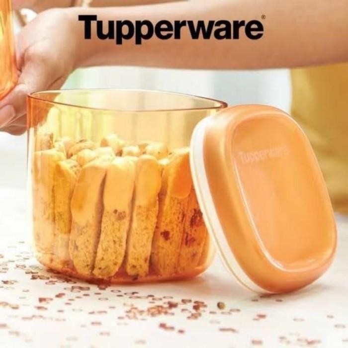 Jual TOPLES KUE TUPPERWARE MEDIUM CRYSTAL CANISTER | Shopee Indonesia