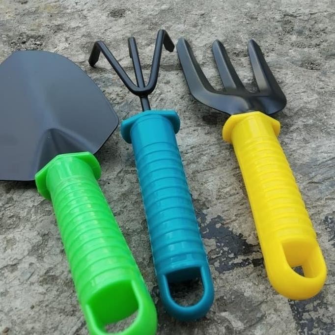 Jual Sekop Kebun Plus Garpu Alat Kebun Skop Garpu Rumput Garpu Taman ...