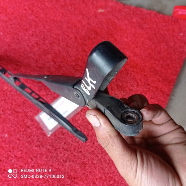 Jual Stang Tangkai Gagang Wiper Bagasi Belakang Hyundai Trajet Original Shopee Indonesia