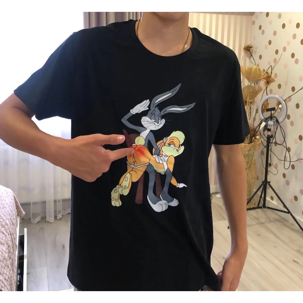 Jual Baju Kaos Bugs Bunny Spanking Lola | Shopee Indonesia