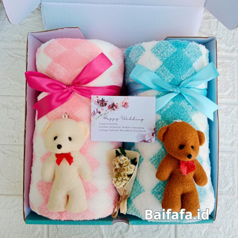 Hampers Pernikahan Handuk Couple Jumbo Premium| Gift Set Box Handuk 70X140 Couple Pasangan | Kado Pernikahan |Handuk Couple