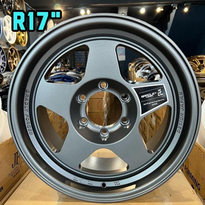 Jual velg mobil r17 BRADLEY FORGED RING 17 PAJERO FORTUNER Hilux Strada ...