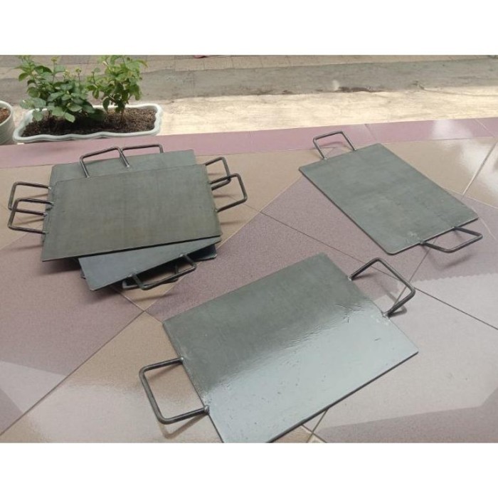 Jual PANGGANGAN/BAKARAN/WAJAN ROTI BAKAR TEBAL 4MM UKURAN 30 X 40 CM ...