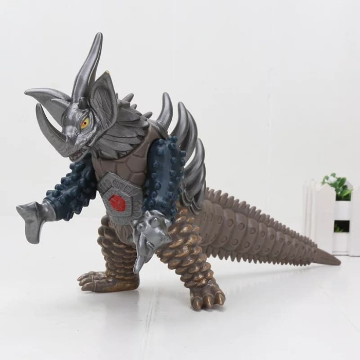 Jual MUST HAVE!! TYRANT MONSTER KAIJU ULTRAMAN VINYL FIGURE TERMURAH ...