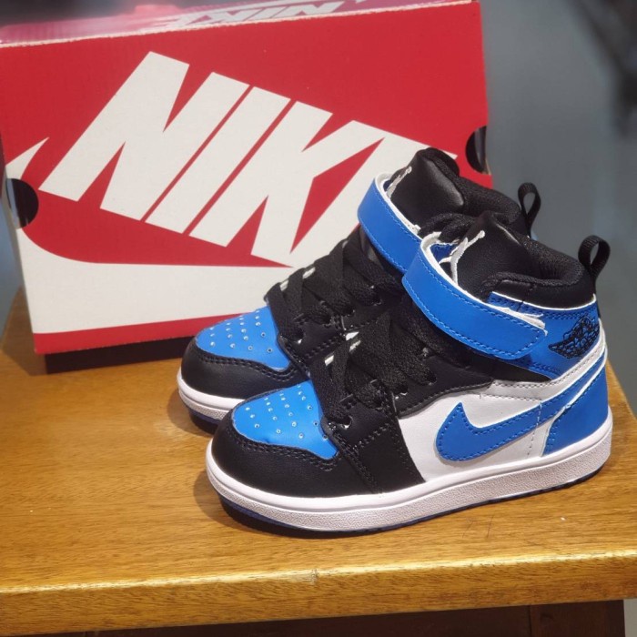 Jual sepatu nike air jordan biru putih anak dan bayi | Shopee Indonesia
