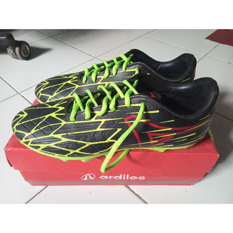 Jual Sepatu Sepak Bola Ardiles Original Preloved Shopee Indonesia