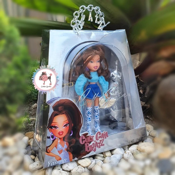 Jual Bratz X Cult Gaia Special Edition Designer Fashion Doll Yasmin Shopee Indonesia