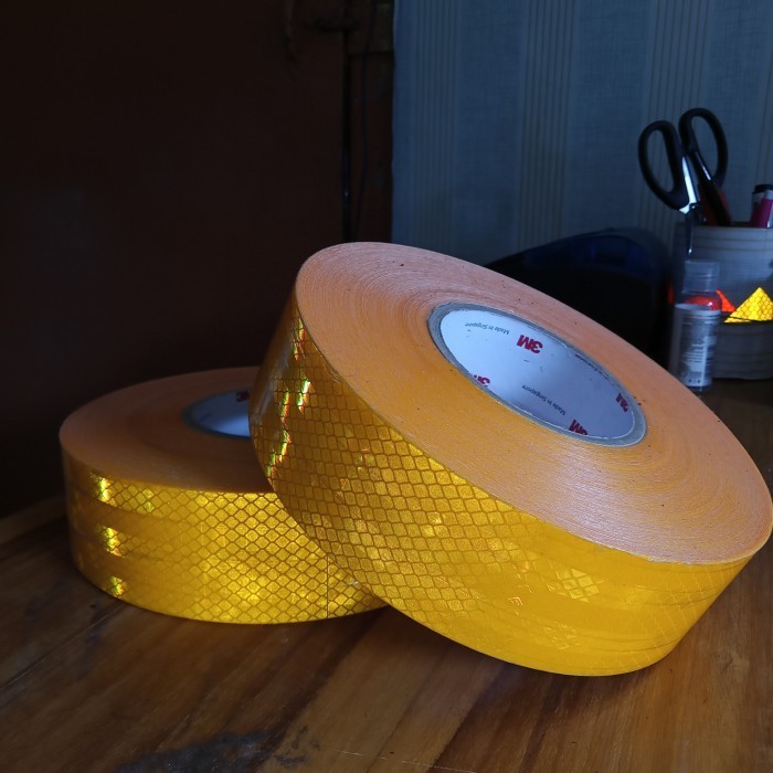 Jual 3M sticker sarang tawon reflective tape EGP scotlite prismatic ...