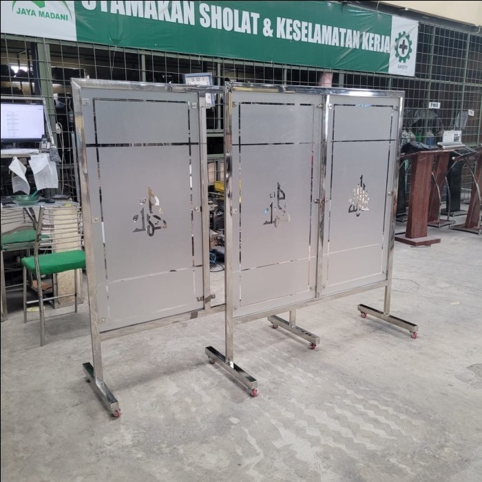 Jual NEW!!! Sekat Partisi pembatas shaf Akrilik & Stainless untuk