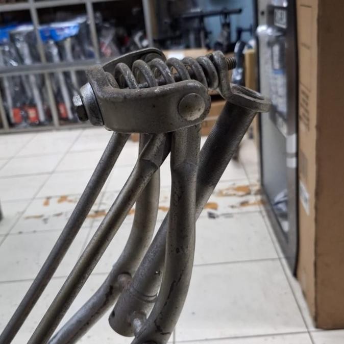 Jual Springer Fork lowrider 26 JY taiwan original rekonstruksi Shopee