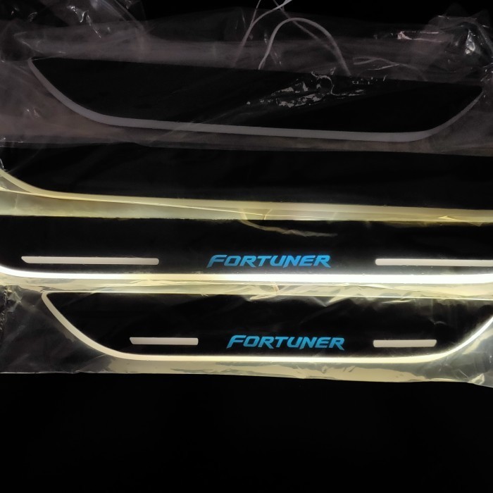 Jual New Series Sillplate Samping All New Fortuner With Led Original