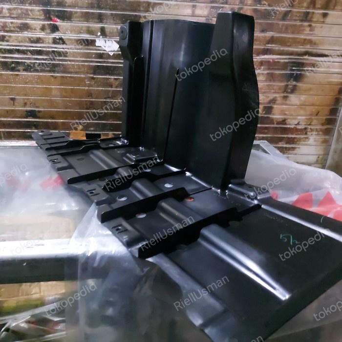 Jual Cover engine bawah suzuki All new Ertiga/Ertiga XL7 star Shopee