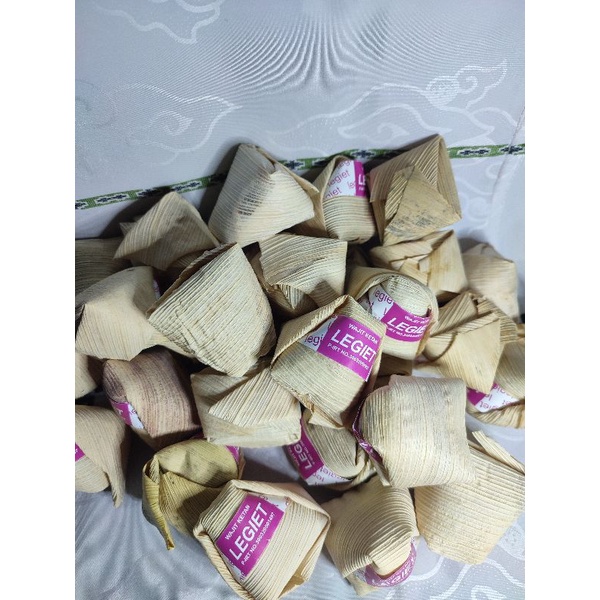 Jual Wajit/Kelobot garut asli manis legit kemasan 1kg oleh oleh ...