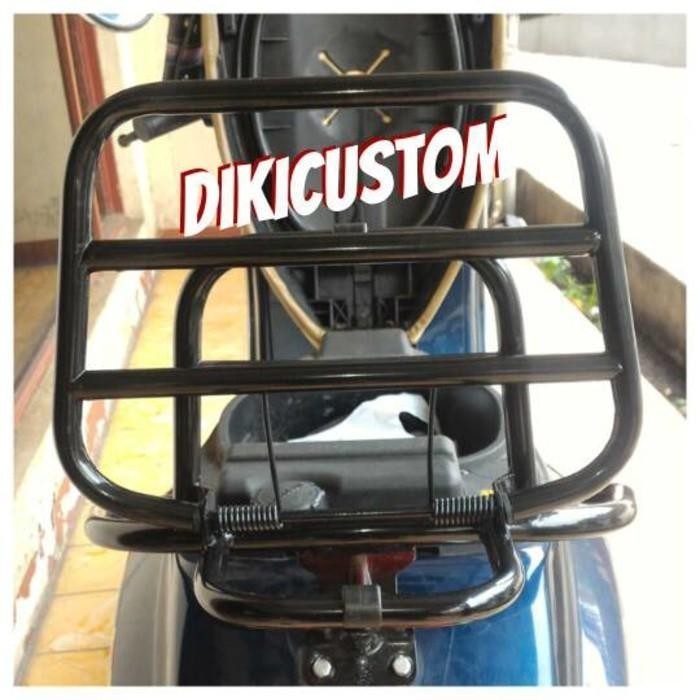 Jual BACKRACK HITAM VESPA LX/AKSESORIS VESPA Shopee Indonesia