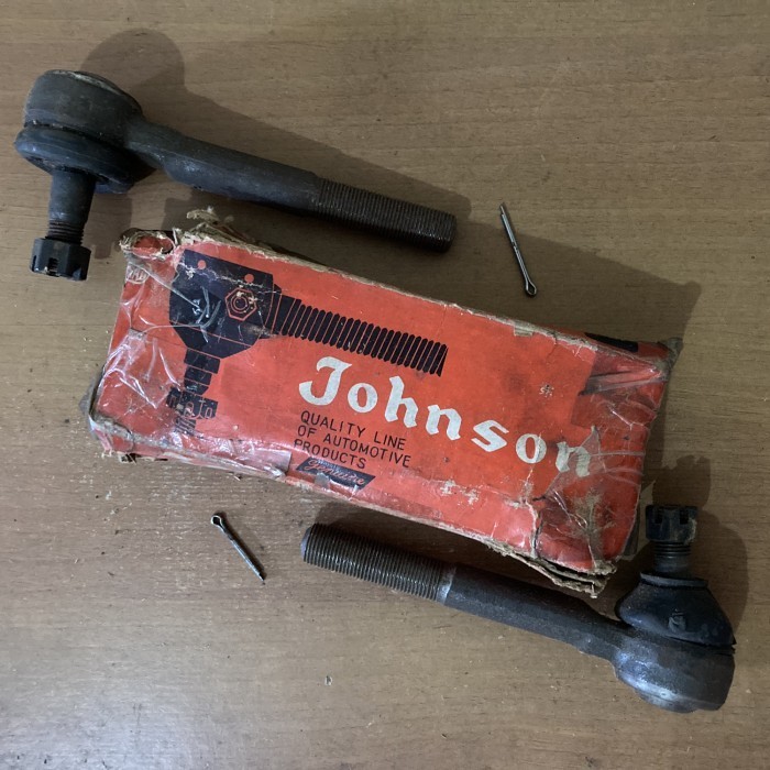 Jual Tie Rod End Out Luar Hiace Bensin RH11 12R LH11 JOHNSON Made In ...