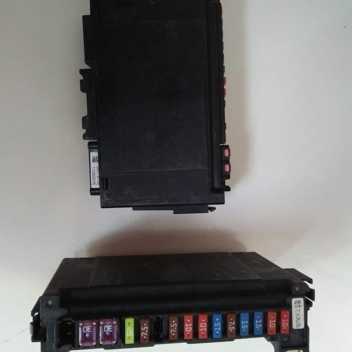 Jual Relay Integration/fuse box Honda Brio,Mobilio,Brv,Hrv original ...