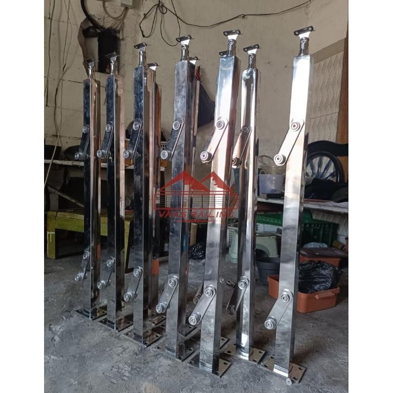 Jual Kekinian Tiang Hollow Sayap Single Railing Tangga/Balkon Kaca ...