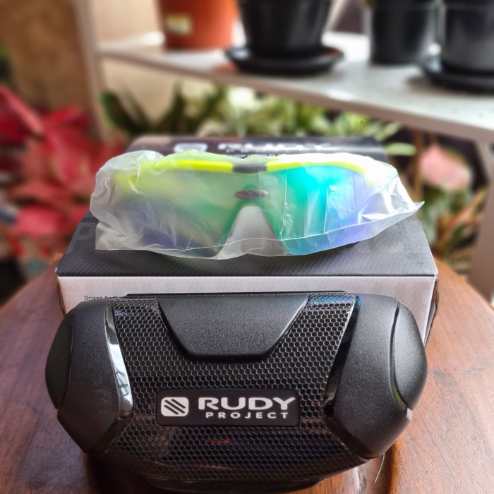 Jual Ori Kacamata Sepeda Rudy Project Genetyk Yellow X Pon 2021 Terbaru ...