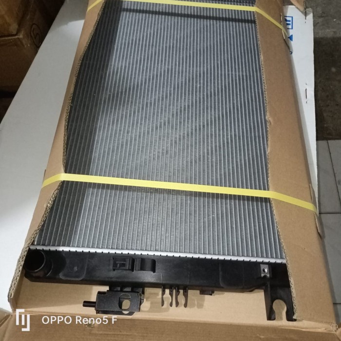 Jual Navara Np300 D23 YD25 AT MT Radiator Mesin KOYO JEPANG OEM NISSAN ...