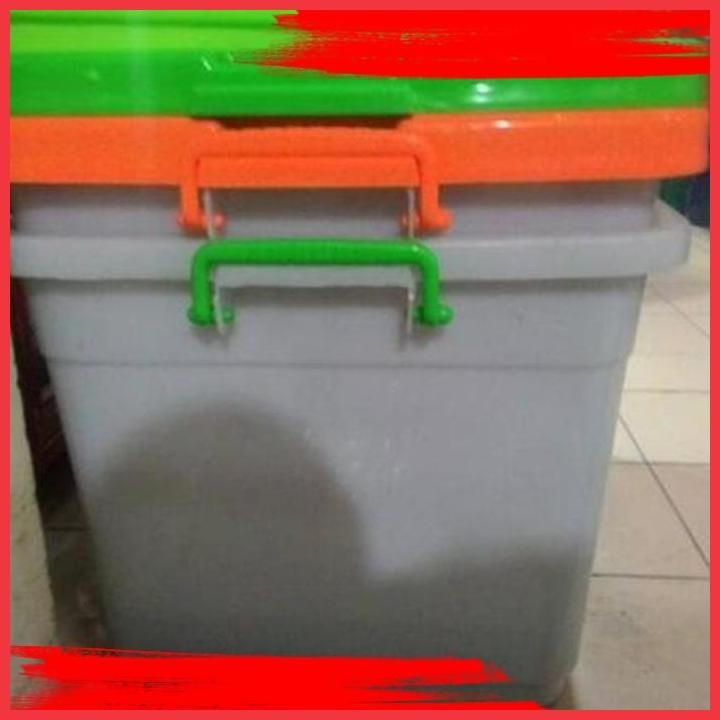 Jual (BK RAJ) CONTAINER BOX GIGANTIC 200 LITER KOTAK SERBAGUNA | Shopee ...