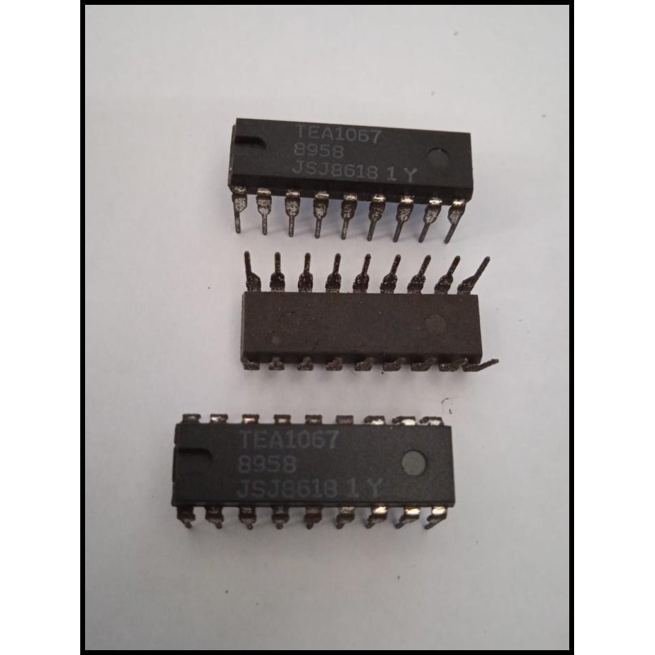 1pcs TEA1061 VERSATILE TELEPHONE TRANSMISSION CIRCUITS WITH DIALLER INTERF. DIP