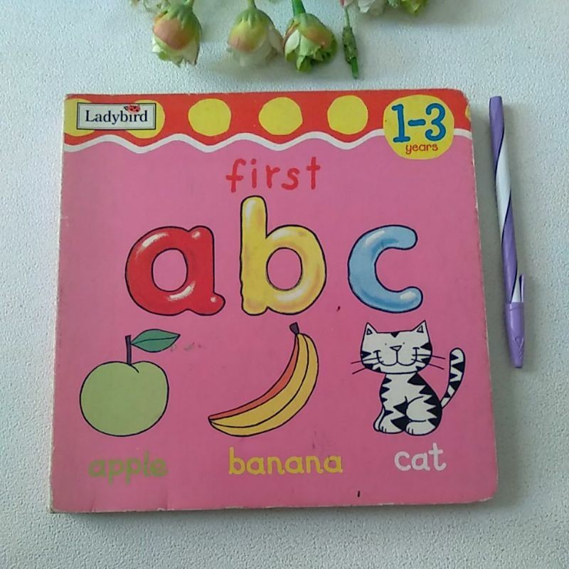 Jual Boardbook anak Ladybird First abc preloved | Shopee Indonesia