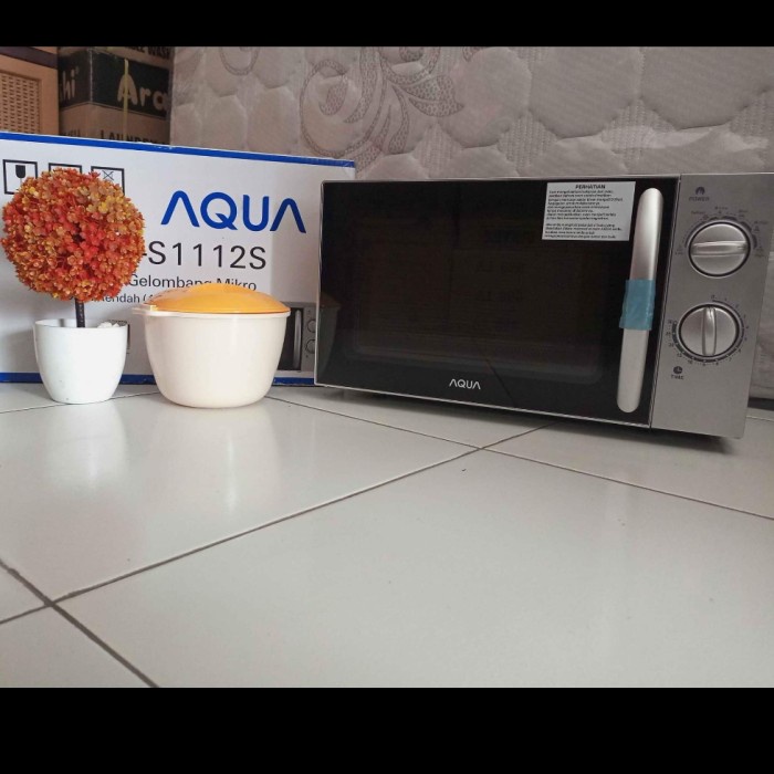 Jual microwave oven Aqua Japan tipe aems1112S 17 liter Shopee Indonesia
