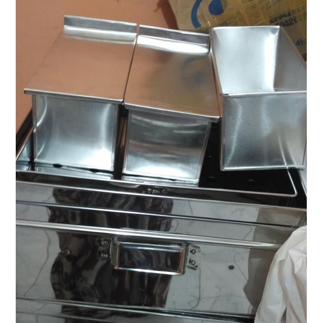 Jual HARGA TERBAIK !! LOYANG ROTI TAWAR POLOS 26 KOTAK KUE BOLU BANDUNG ...