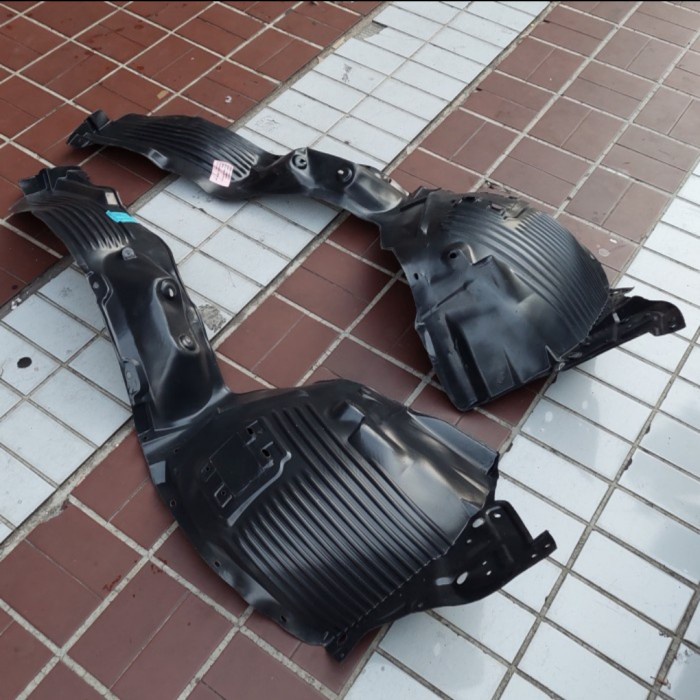 Jual liner fender mitsubishi xpander xpander cross Shopee Indonesia